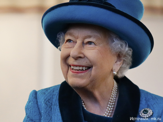 Королева Елизавета II планирует отречься от престола
