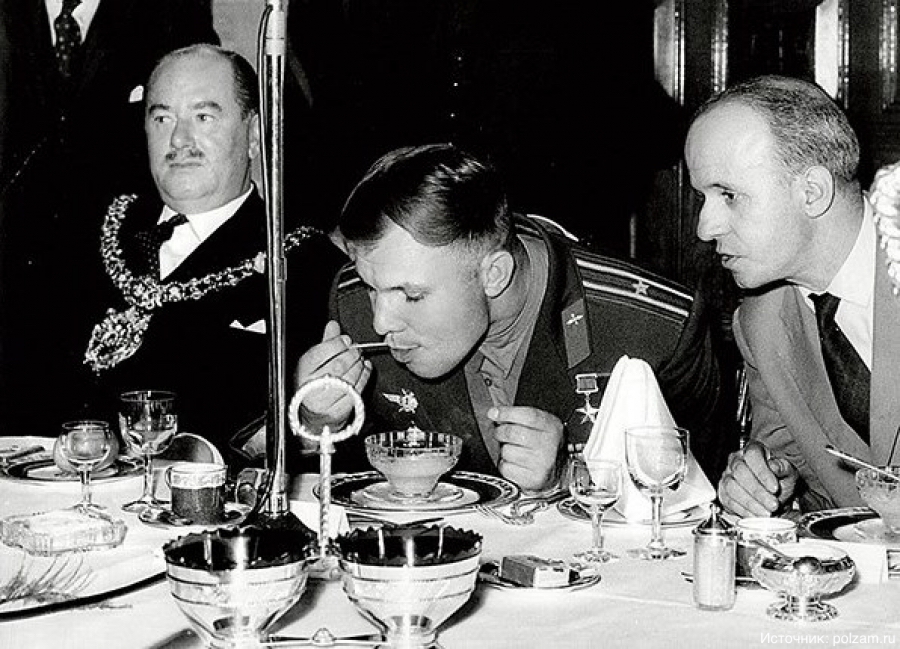 Шокирующий поступок Гагарина, изменивший традиции британского королевского двора